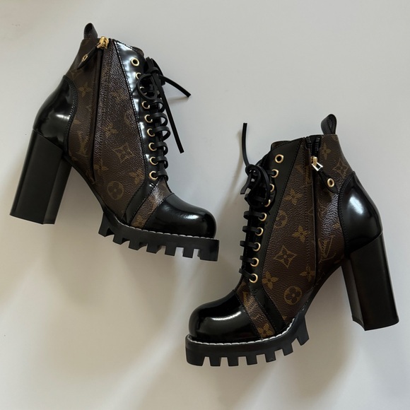 Louis Vuitton Star Trail Ankle Boots in Cocoa Monogram Canvas - Picture 3 of 9